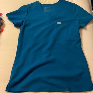 FIGS Catarina one pocket scrub top size XXS in Alps Blue